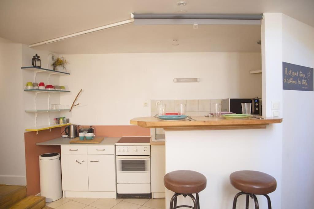 L'Authentique, Duplex, Centre Historique, Wifi Apartment Montpellier Luaran gambar