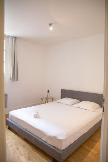 L'Authentique, Duplex, Centre Historique, Wifi Apartment Montpellier Luaran gambar